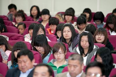 연대시 노동대학 기념식수 및 특강