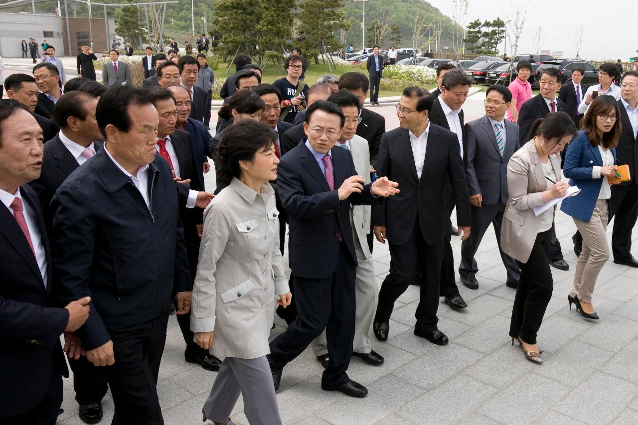 박근혜 새누리당 비대위원장 방문