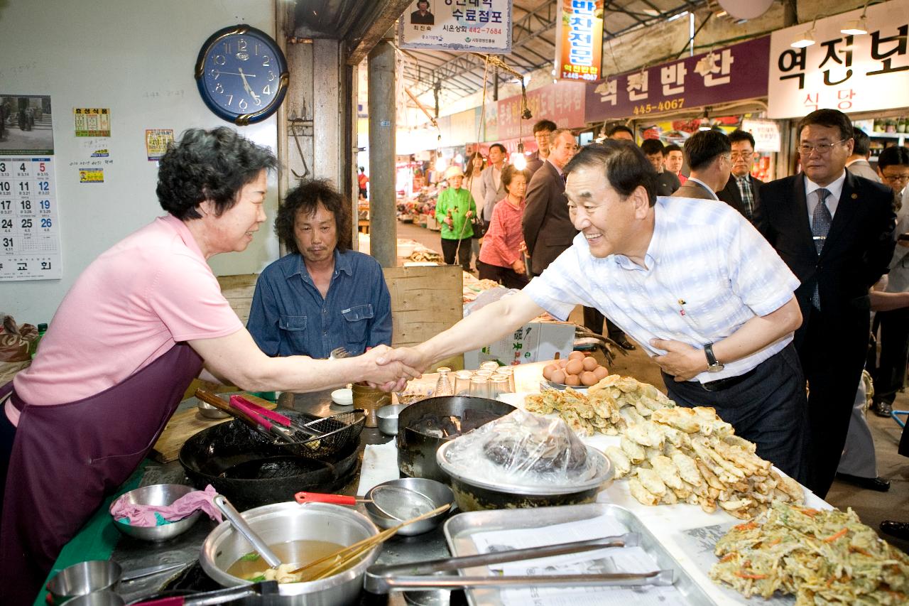 이재오 새누리당 국회의원 방문