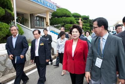 가천 이길여 여사 흉상 제막식