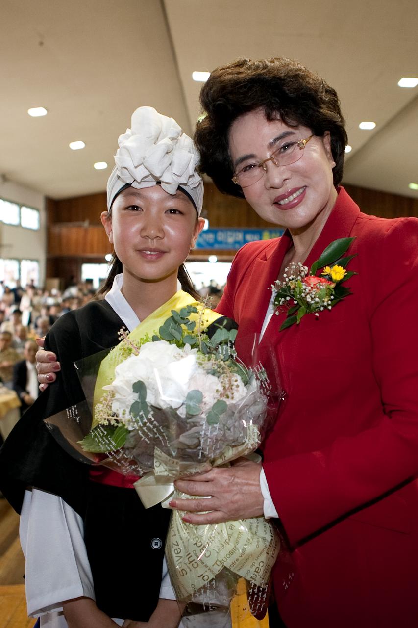 가천 이길여 여사 흉상 제막식