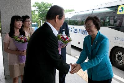 강남구청장 방문