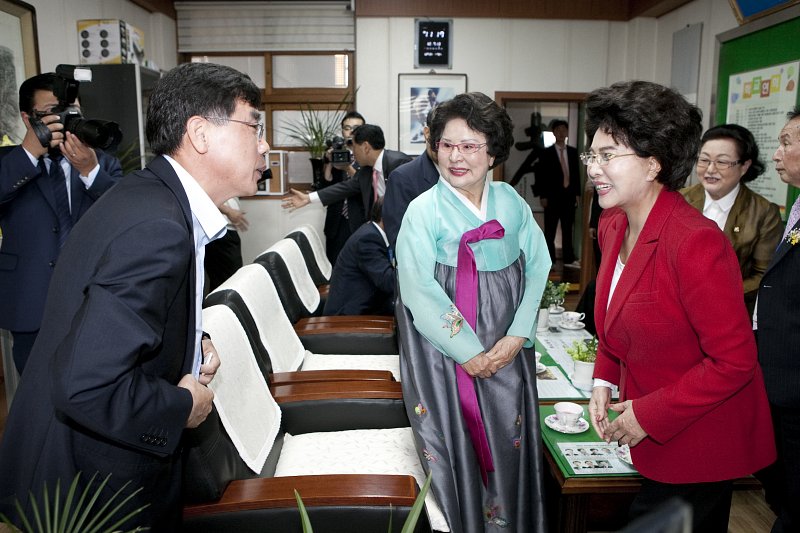 가천 이길여 여사 흉상 제막식