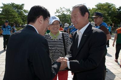 강남구청 수재민돕기 기탁