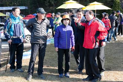 청암산 구슬뫼 등산축제