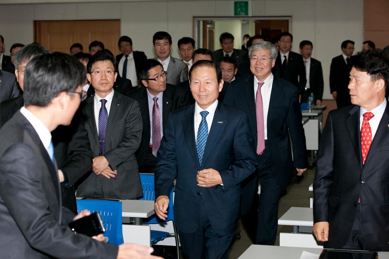 전북은행 경영정략회의 참석