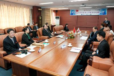 중국 연대시 노동대학 서기 군산방문