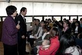 군산 이주여성 한국어 교육 종강식에 방문한 문동신군산시장사진(00001)