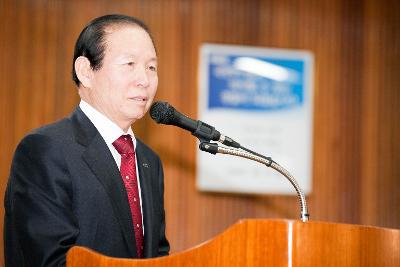 특강중이신 시장님.