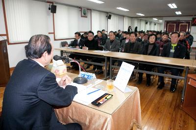 주민과 시장님과의 대화 모습.