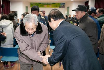 훈훈한 마무리 인사를 하시는 군산 시장님.