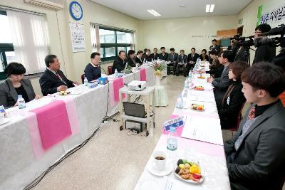 김완주 도지사 노인복지시설 방문 및 간담회