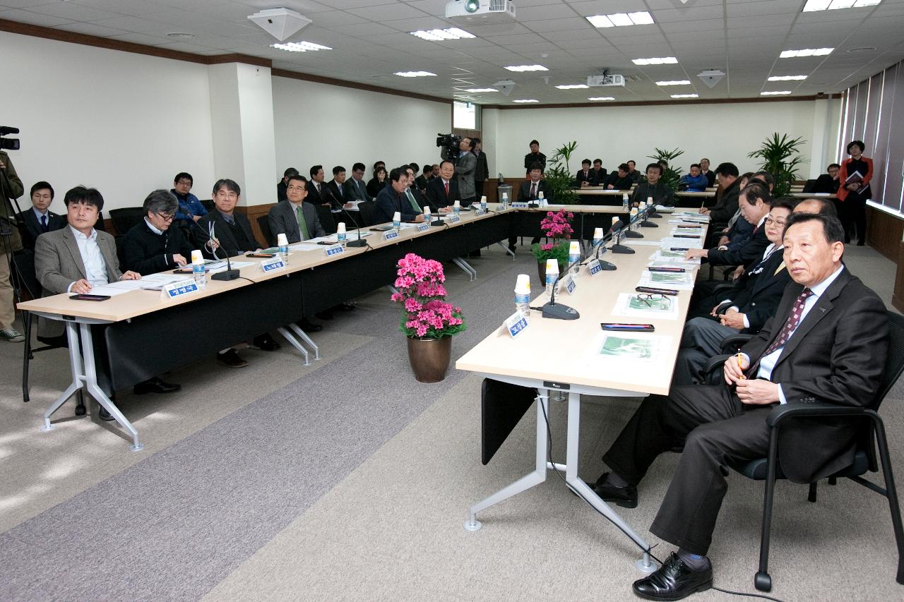 김완주 도지사 플라즈마 연구센터 방문