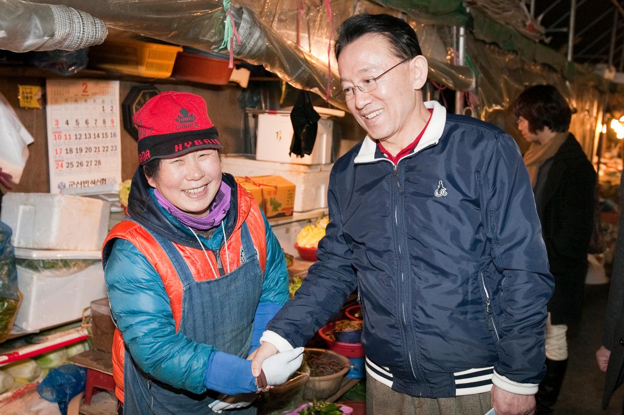 김완주 도지사 나운전통시장 방문 및 간담회