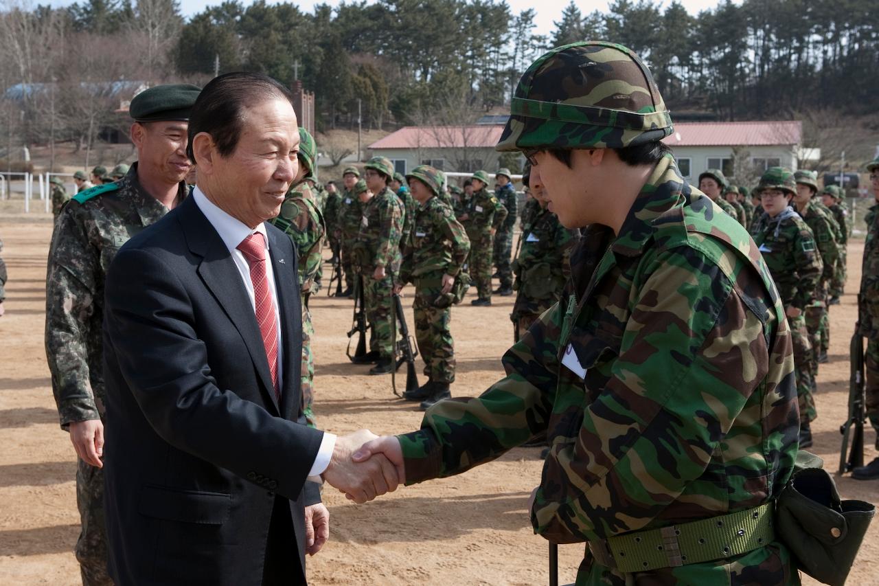 예비군 훈련 입소식 시장님 격려