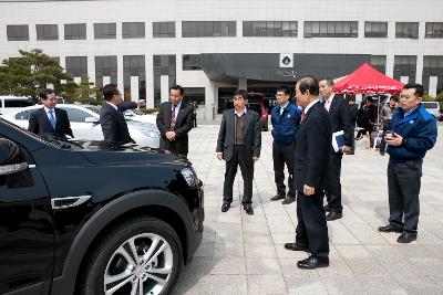 한국GM 시청광장 전시회