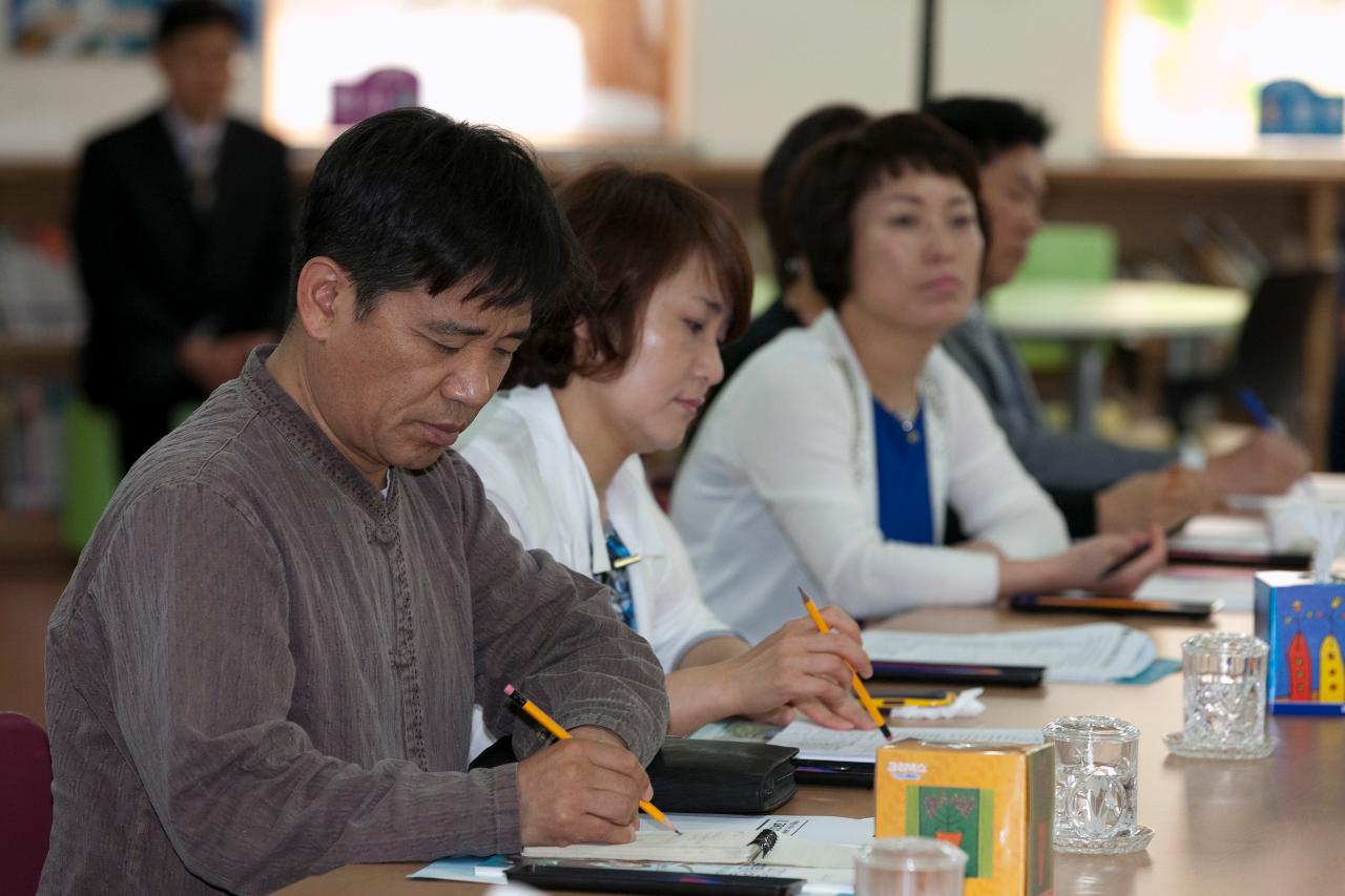 도지사와 교육 관계자 간담회