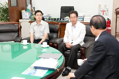 국민은행 군산지점 장학금 기탁