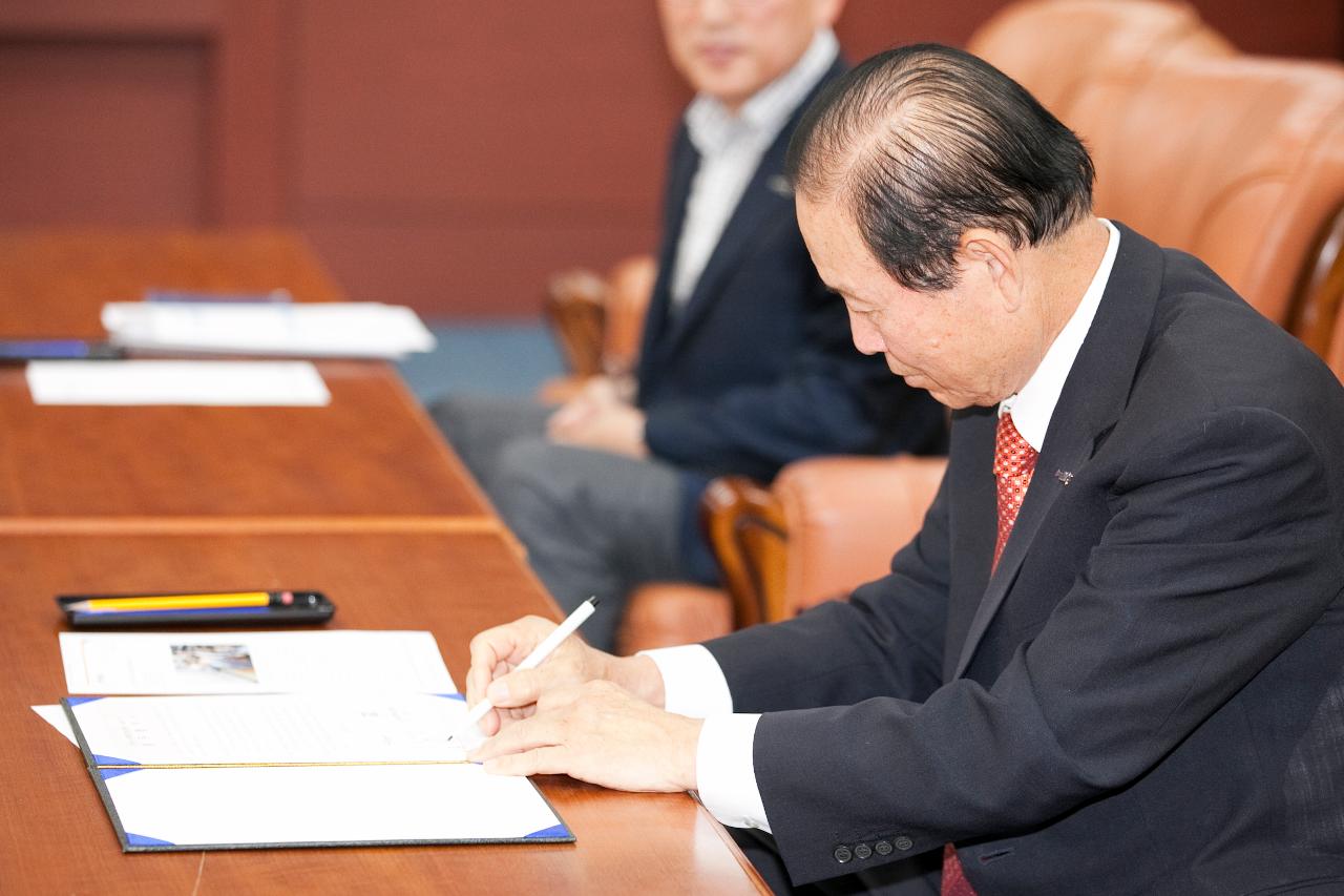 군산형 사회적기업 발굴육성 협약식