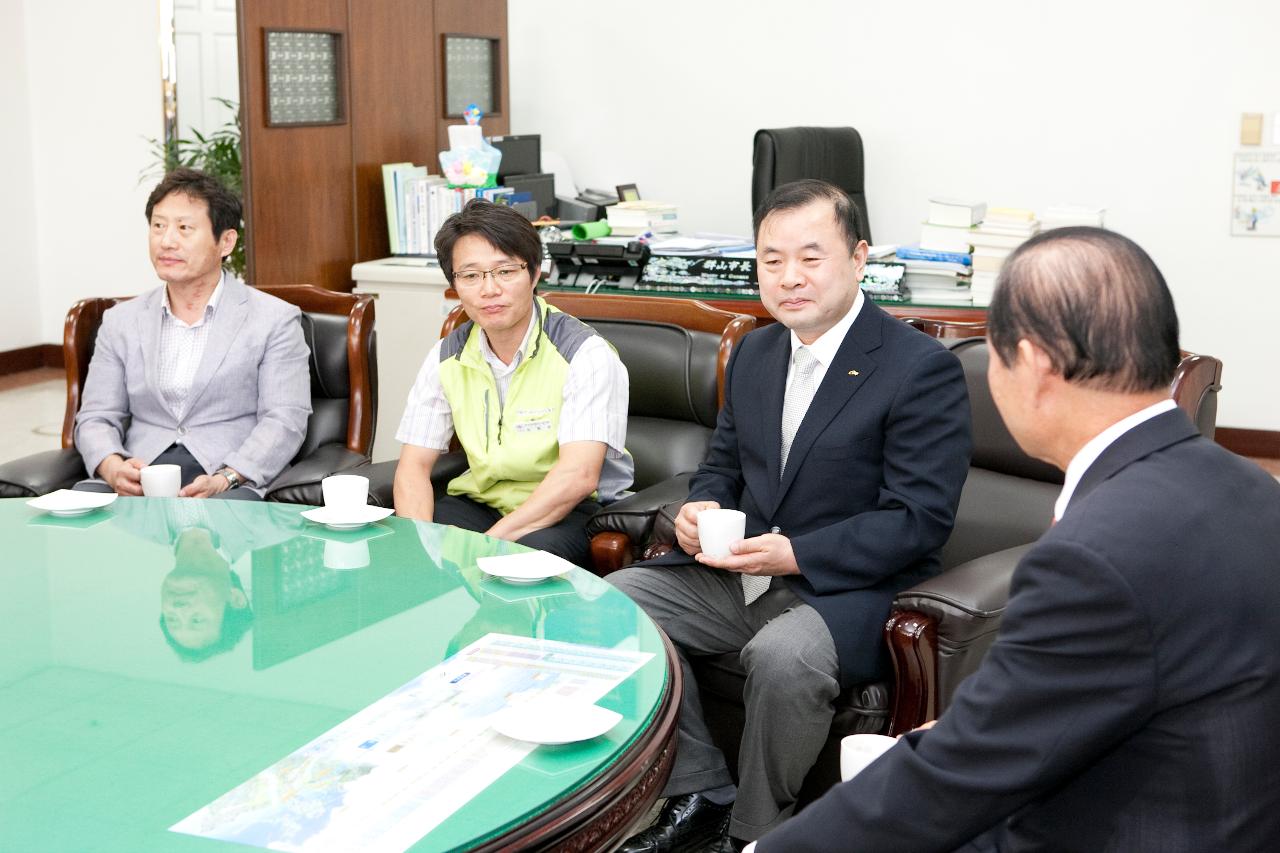 한국서부발전㈜ 지역복지 실천협약 및 기탁식