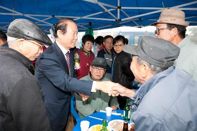 미성동 한마음 경로잔치 주민격려