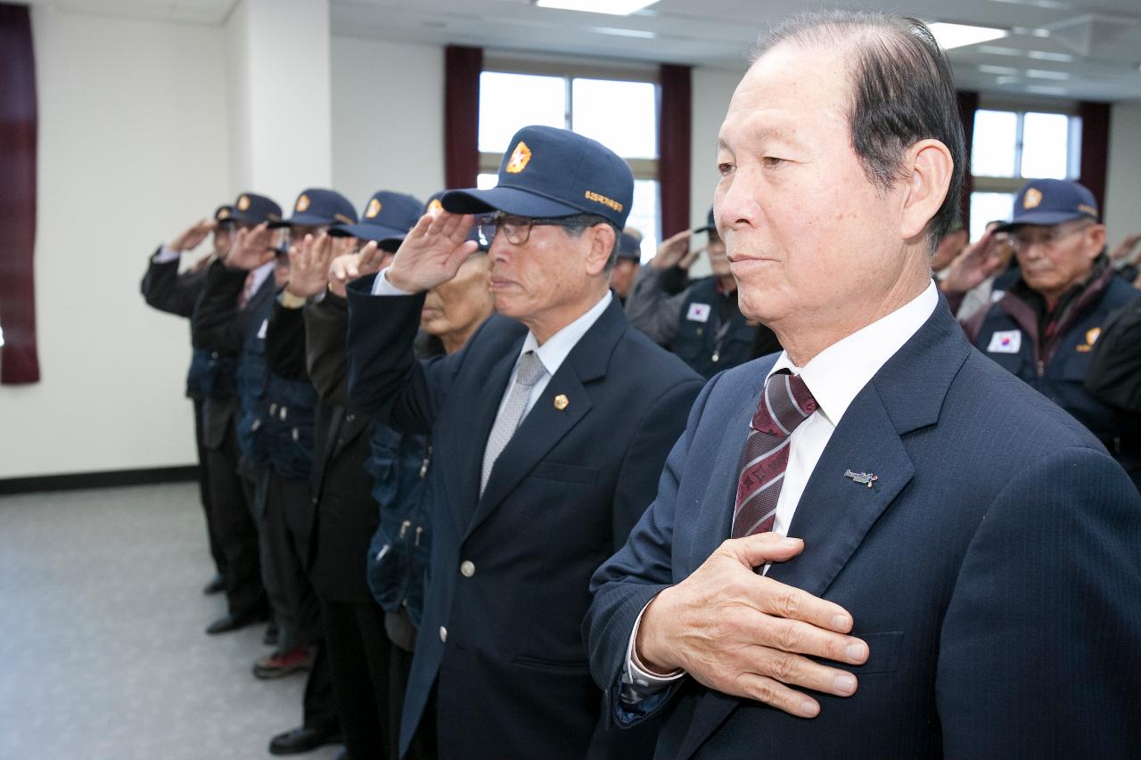 6.25참전유공자 호국영웅 기장 전수식