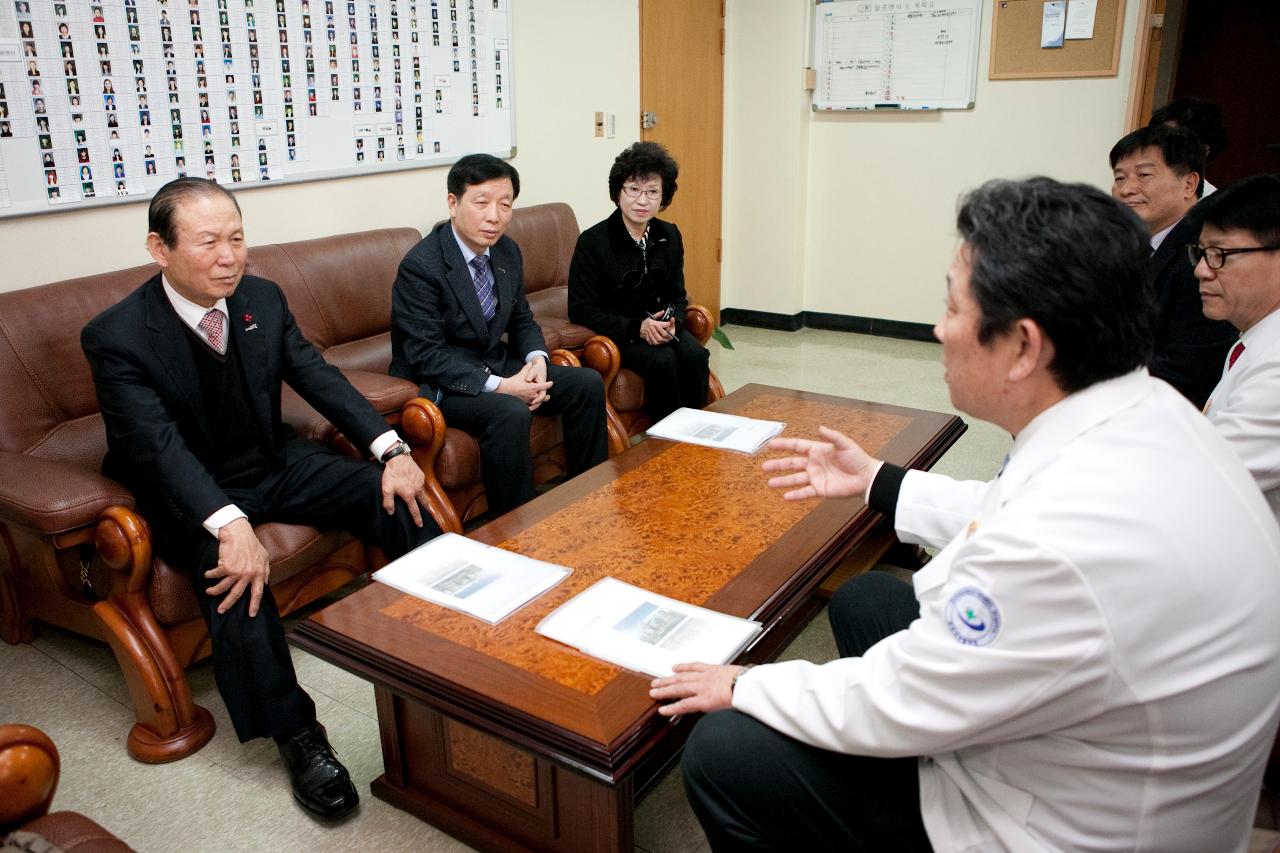 동군산병원 시장님 방문 및 환자 격려