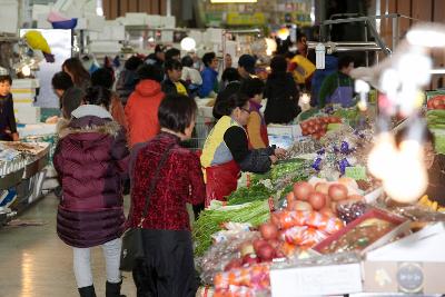 '설맞이' 재래시장 장보기