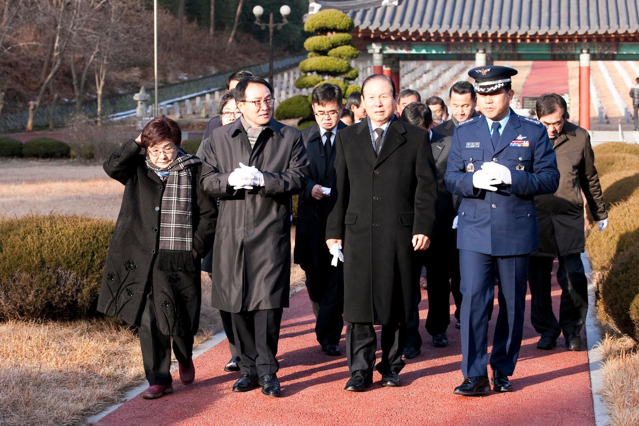 신년 군경묘지 참배