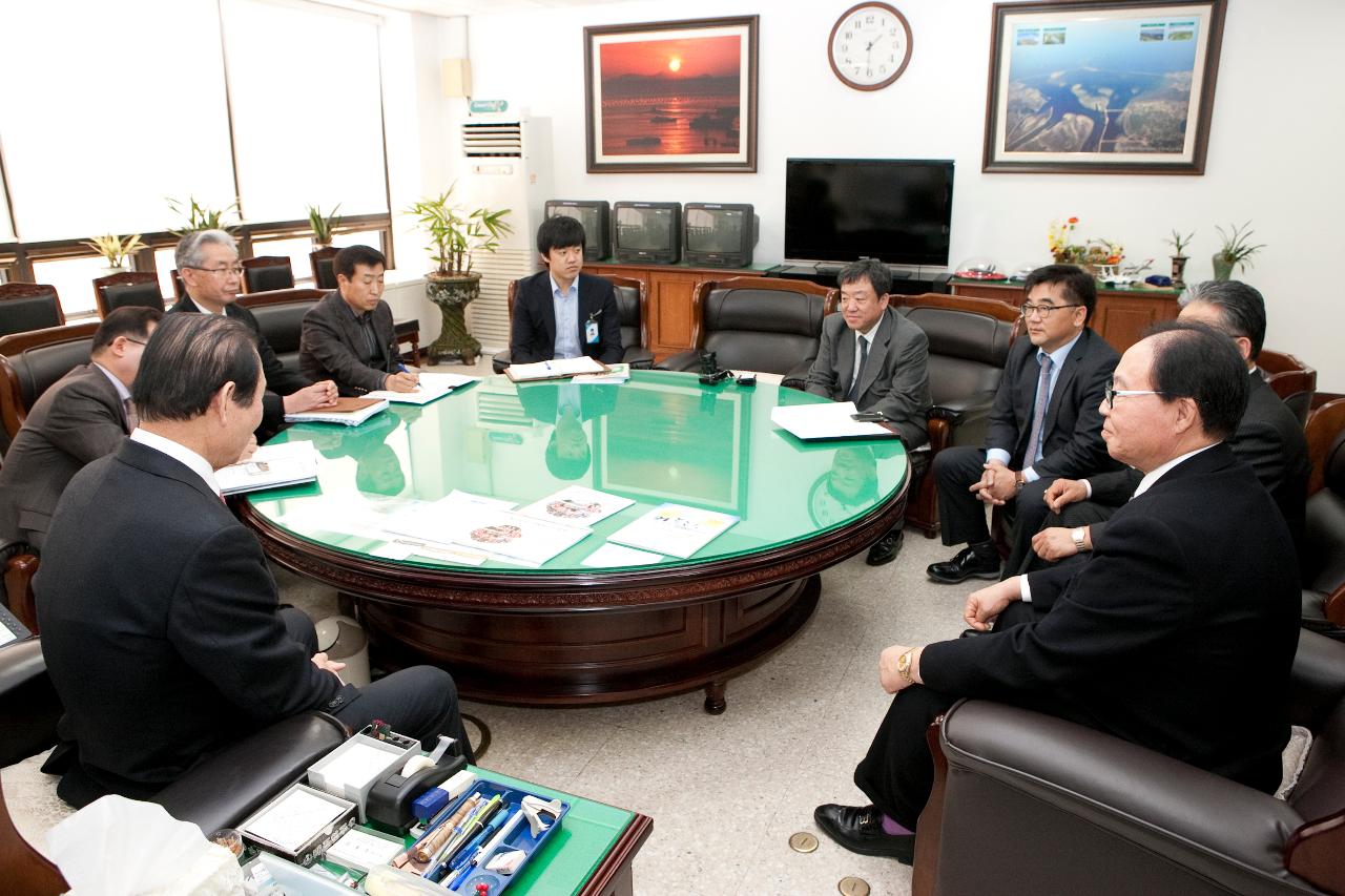 LA한인축제재단 대표일행 방문