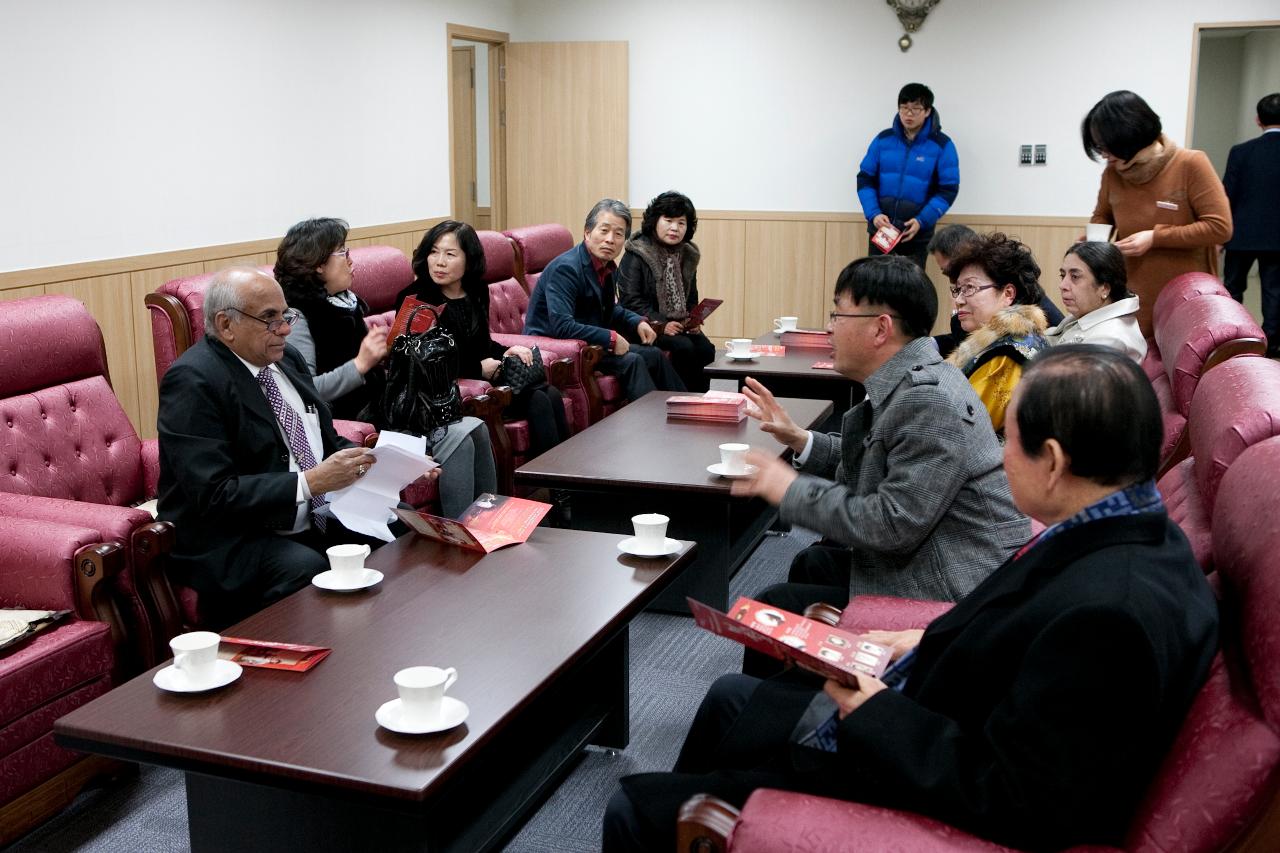 뮤지컬 '명성황후' 공동기획공연 간담회 및 기념촬영