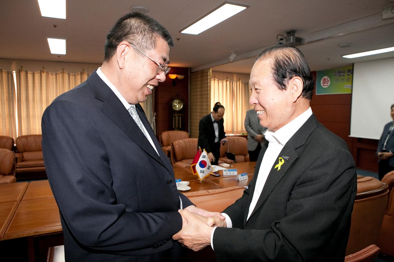 중국 연대노동대학장 일행 방문