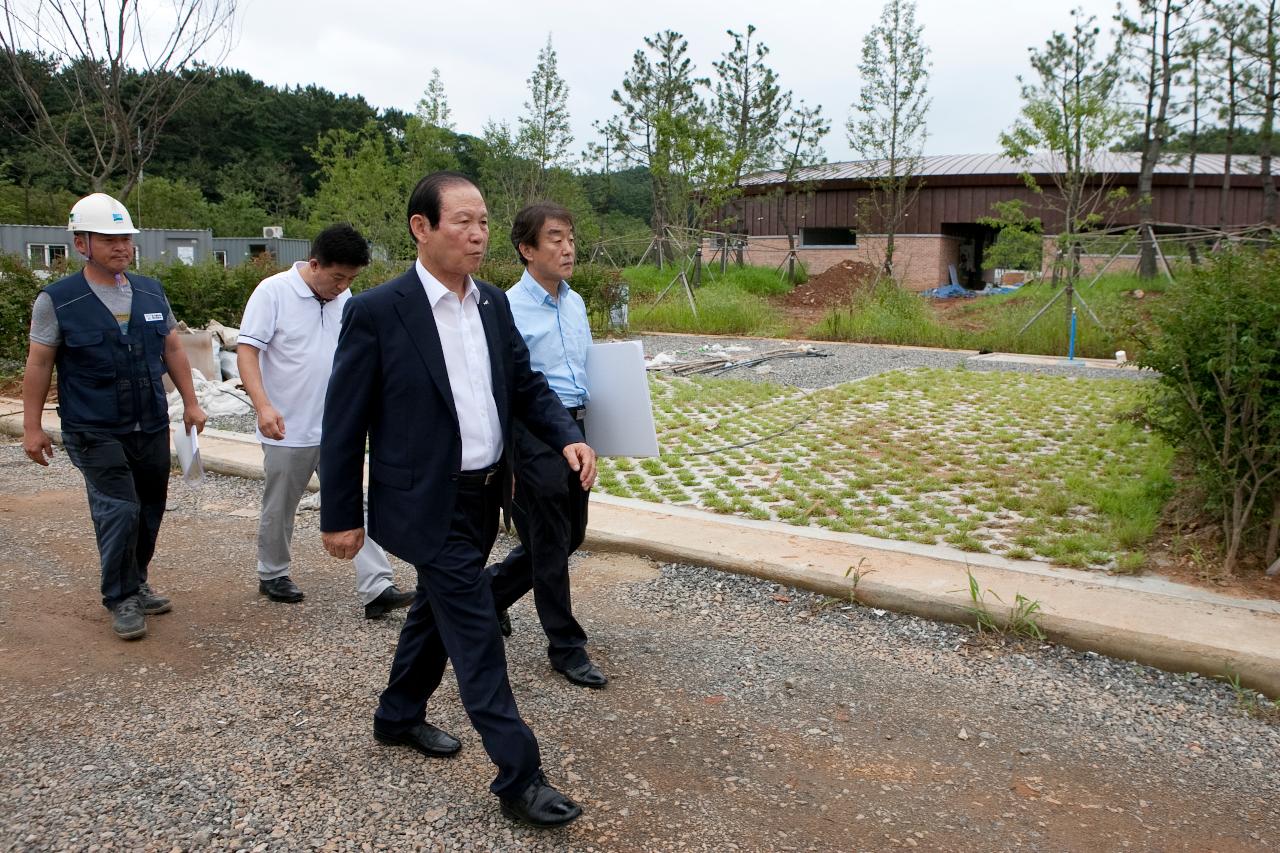 청암산 오토캠핑장 시장님 현장점검