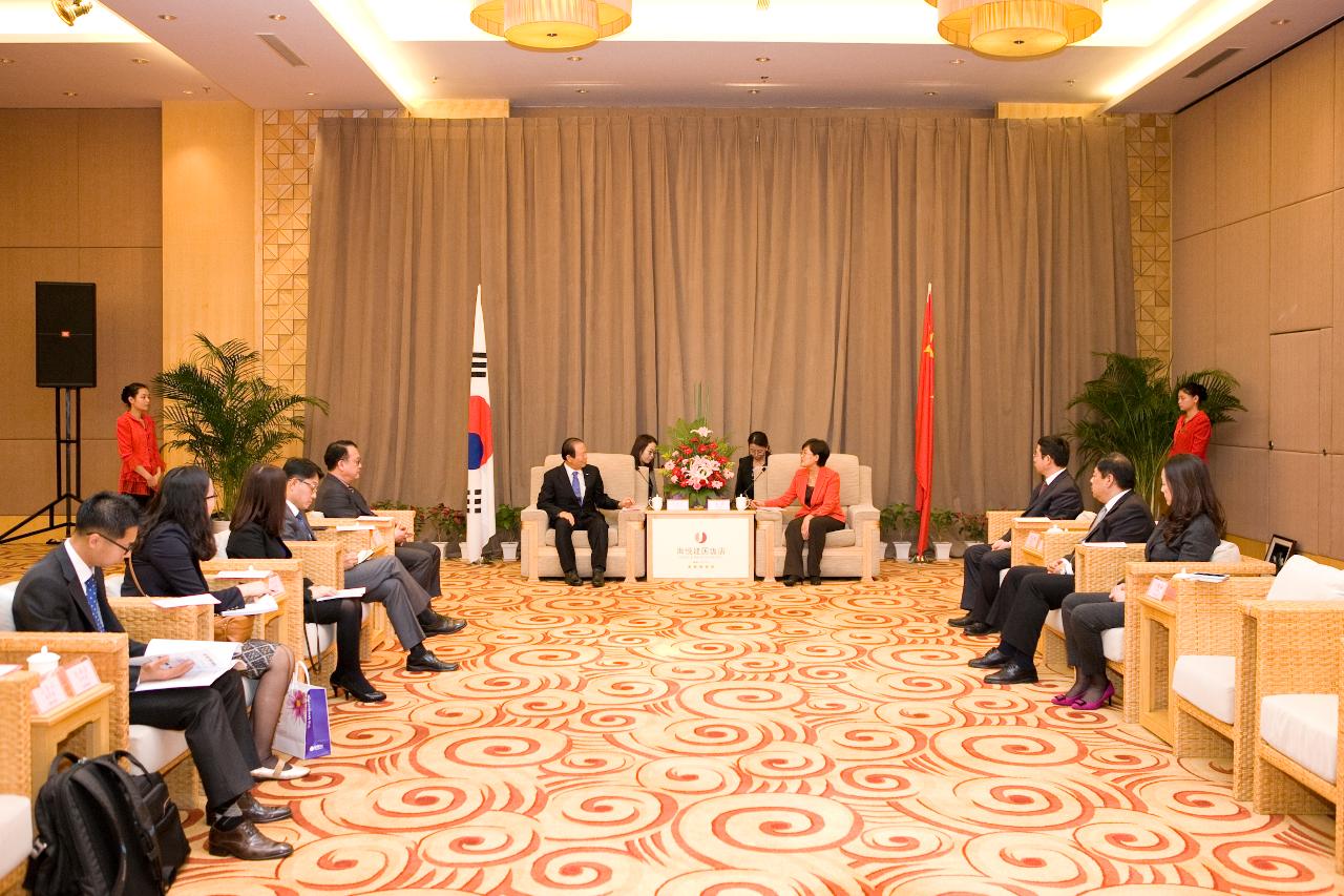 중국 위해시-대한민국 군산시 우호협력도시 협약식