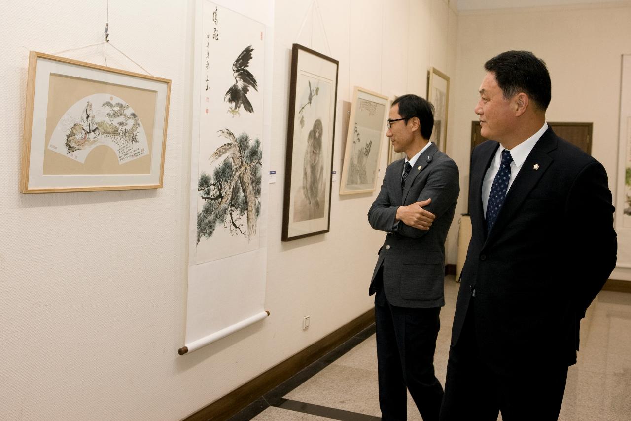 중국연대-한국 군산시 서예,미술,사진 교류전