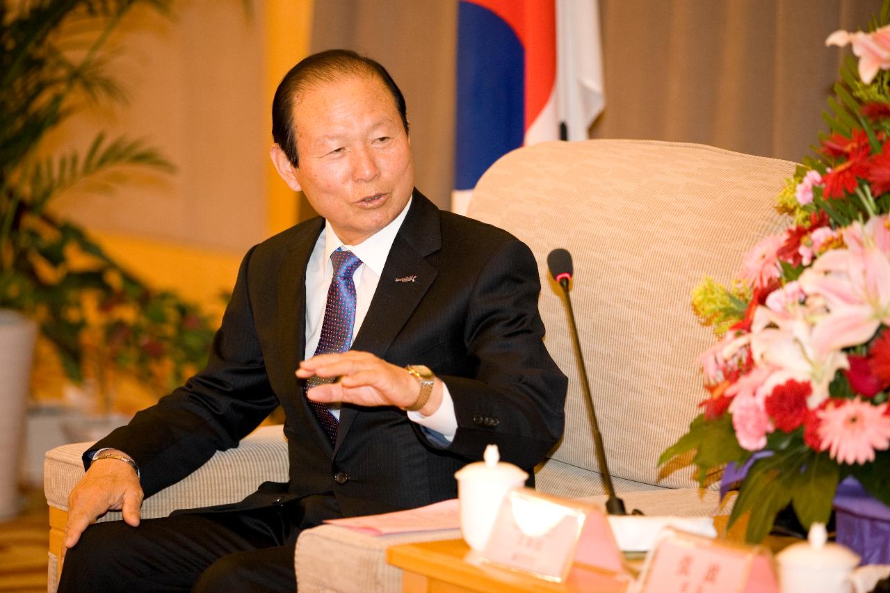 중국 위해시-대한민국 군산시 우호협력도시 협약식