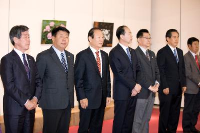 중국연대-한국 군산시 서예,미술,사진 교류전