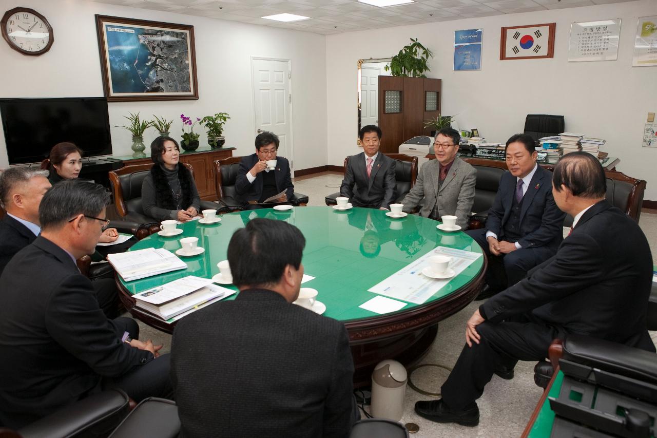 대한전문건설협회 군산지회 이웃돕기 기탁