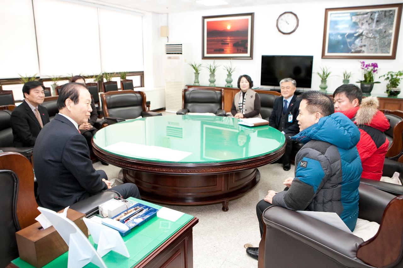 전통순대국밥 협동조합 이웃돕기 기탁