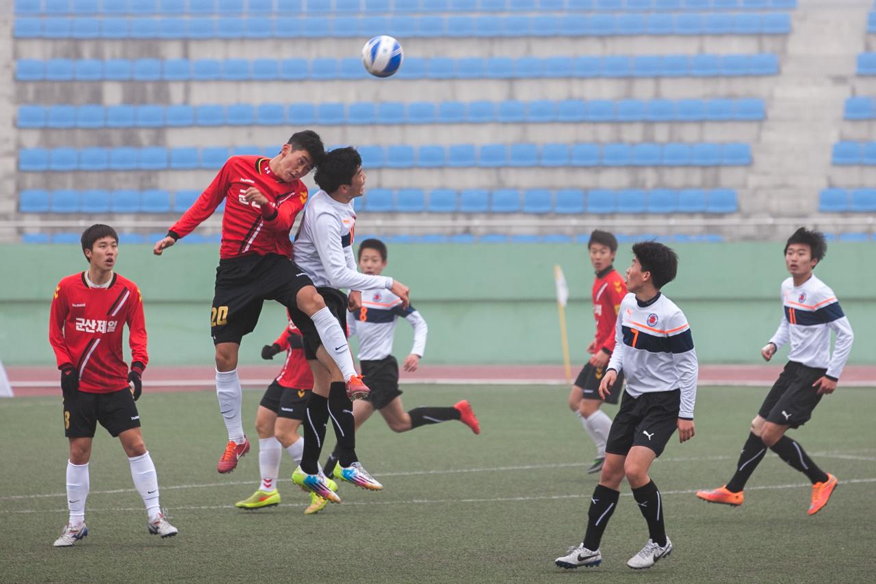 금석배축구대회 제일고 위문