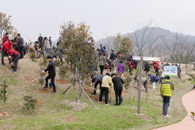 제70회 식목일 나무심기행사