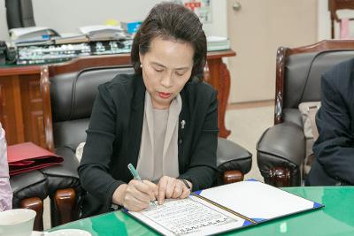 故송수남화백 미술관 개관 협약식