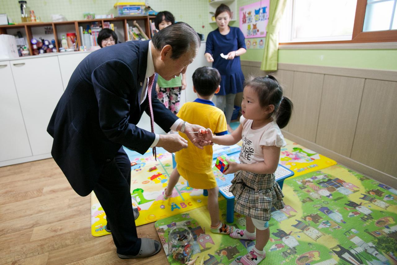 사회복지시설 방문(모세스영아원)