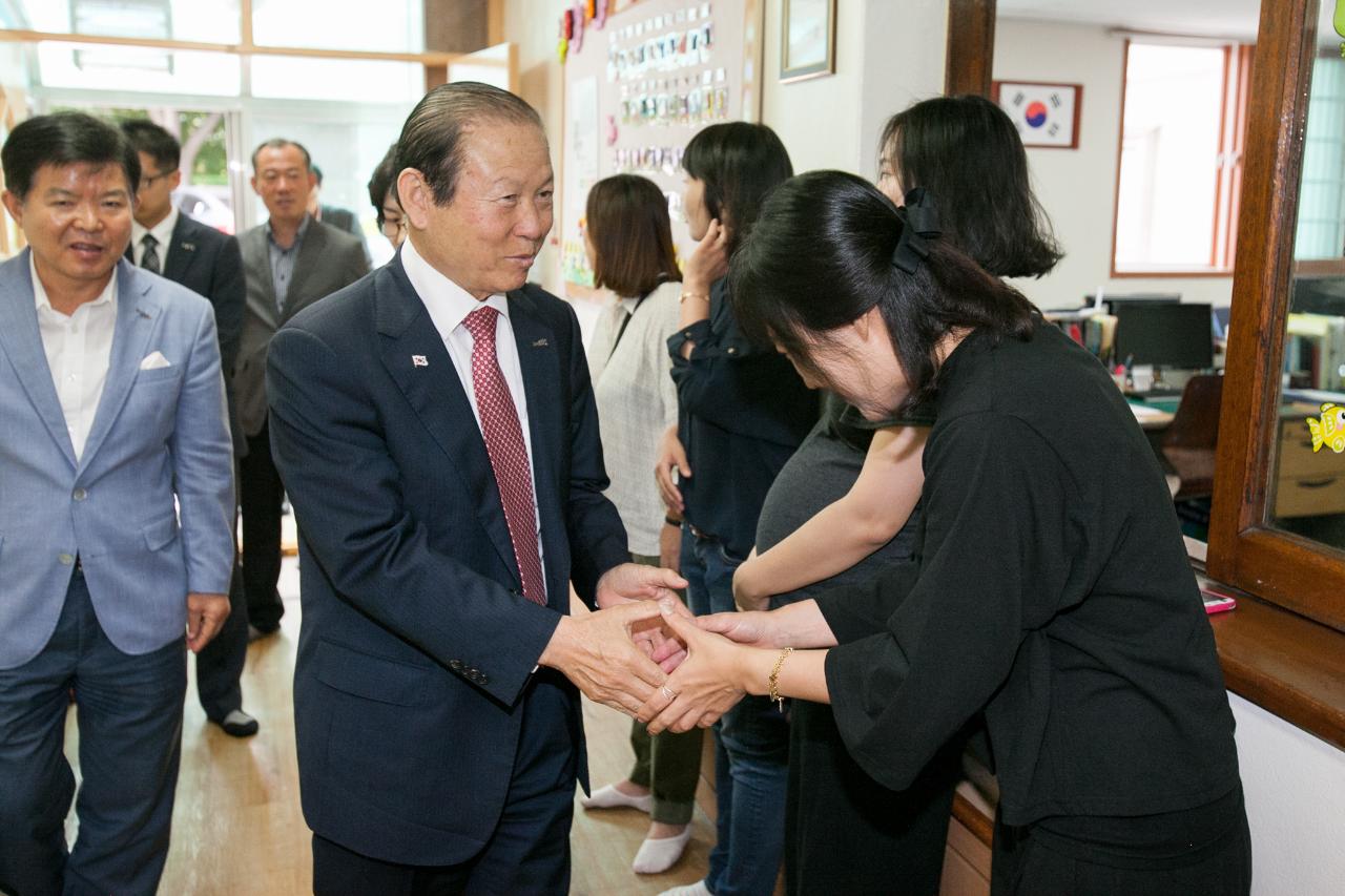 사회복지시설 방문(모세스영아원)