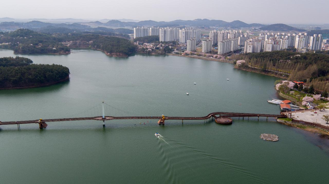 은파 드론 사진