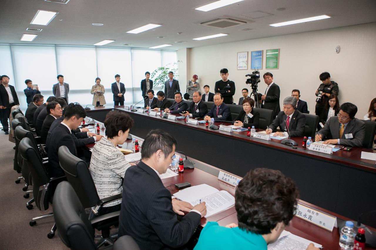 중국 연대시 일행 새만금 방문