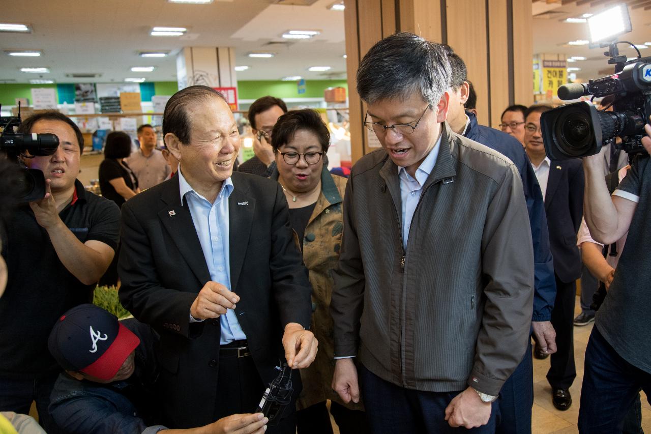 기획재정부차관 군산방문(공설시장,JY중공업)