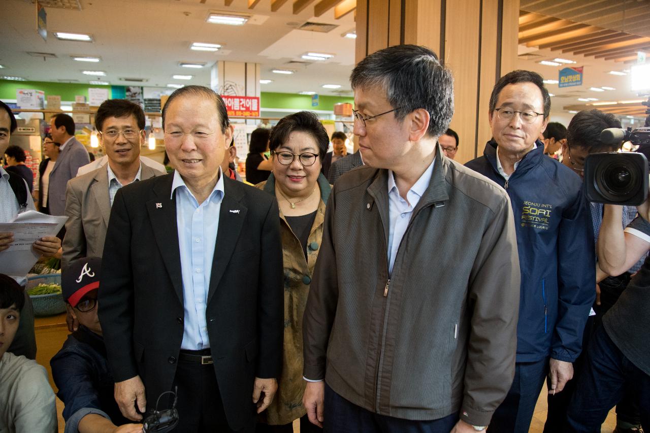 기획재정부차관 군산방문(공설시장,JY중공업)