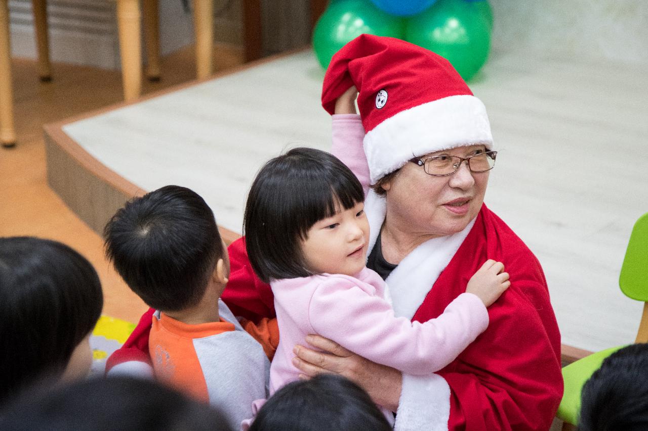 성탄절맞이 복지시설 산타위문(모세스영아원)