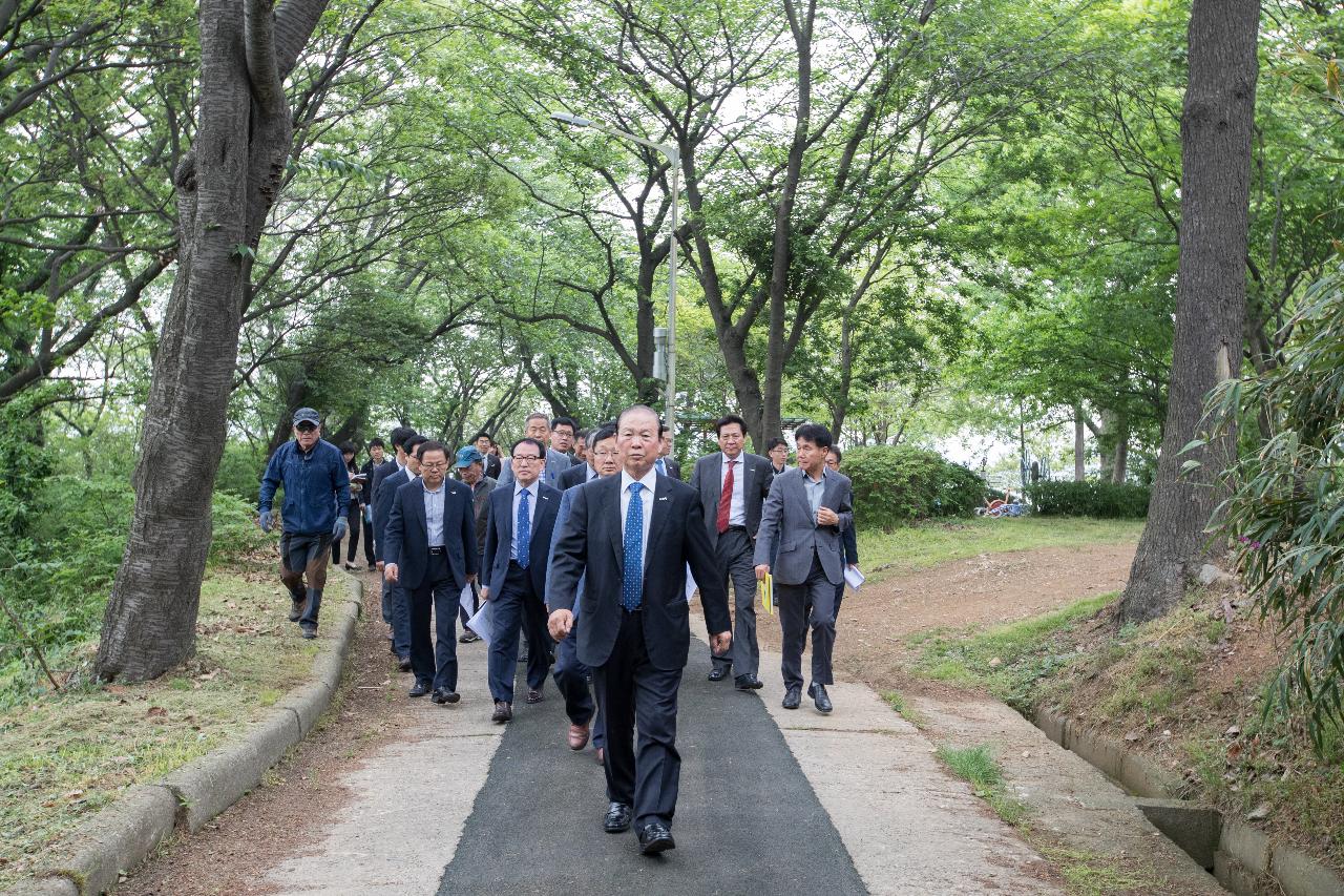 현장 간부회의(월명동일원)